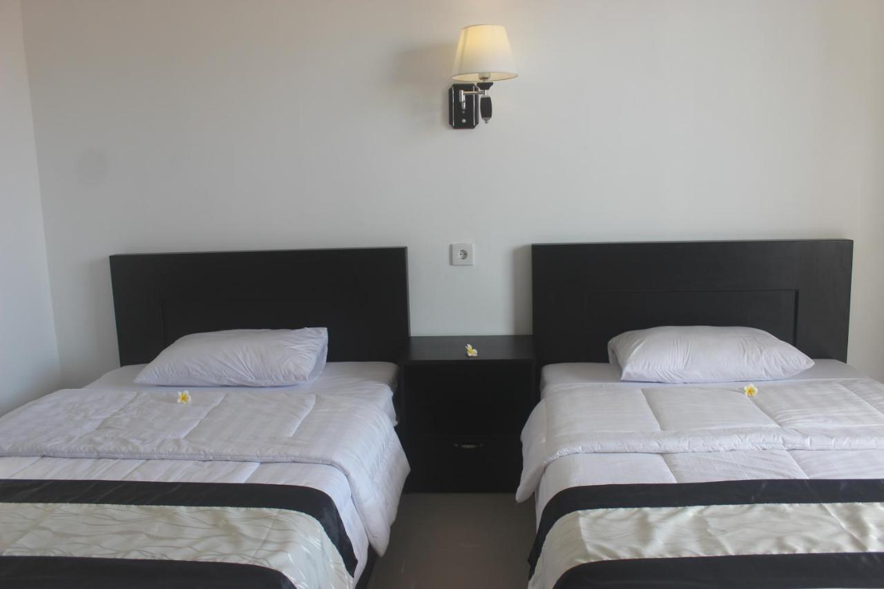 Silvy Guesthouse Canggu Buitenkant foto